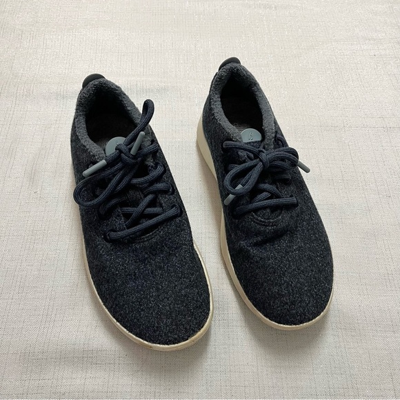 allbirds Water-Repellent Wool Women’s Sneaker Keeps Feet Warm And Dry Size 9 - Picture 2 of 10